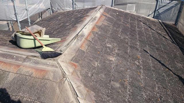 既存棟板金を撤去